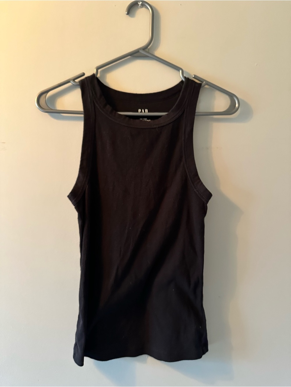 GAP Black Ribbed Sleeveless Tank